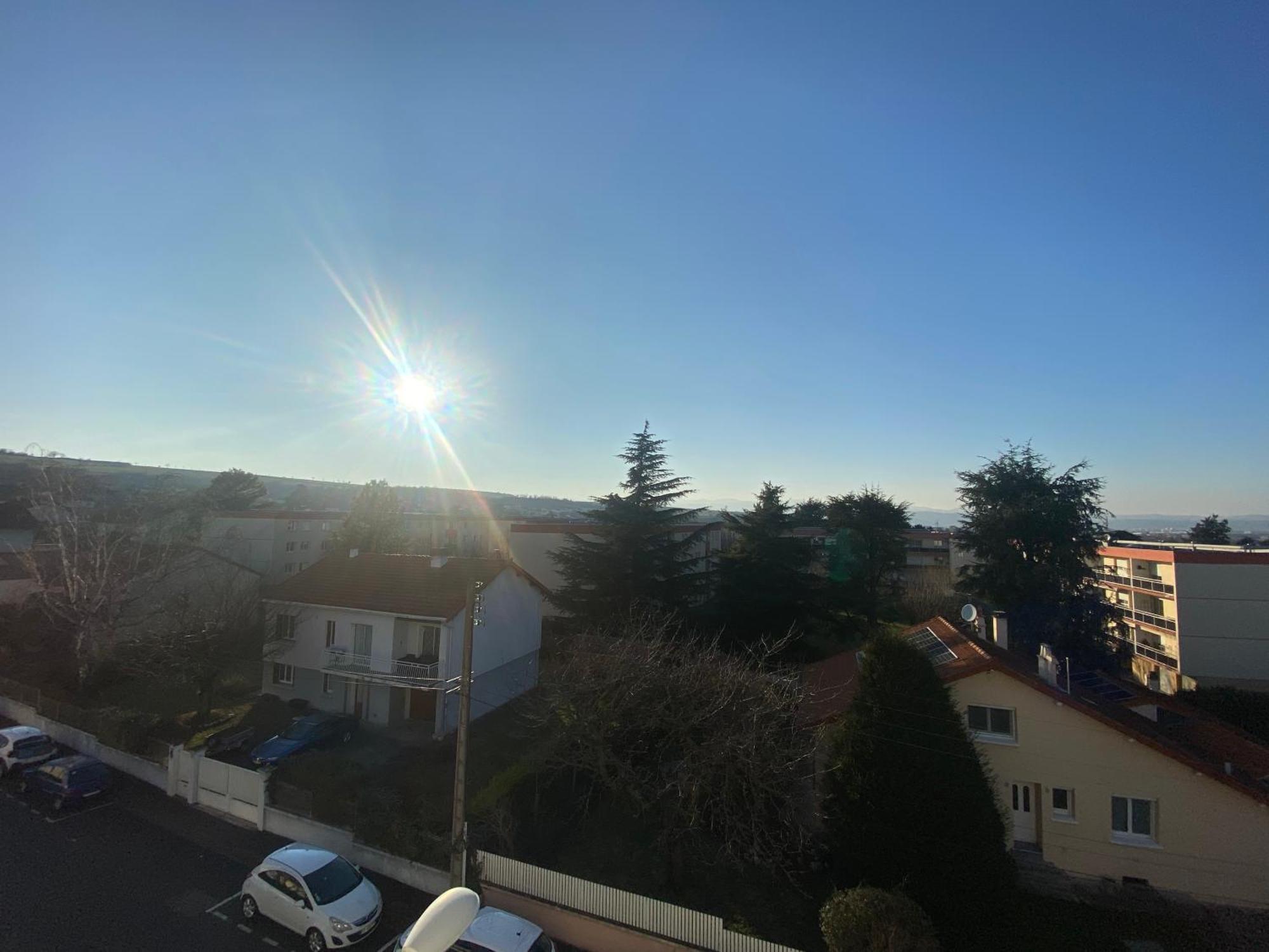 Appartement Spacieux Et Chaleureux - 4Pers - Refait A Neuf - Parking Privatif - Proches Axes, Commerces Et Services - Check In 24-24 Lempdes Esterno foto